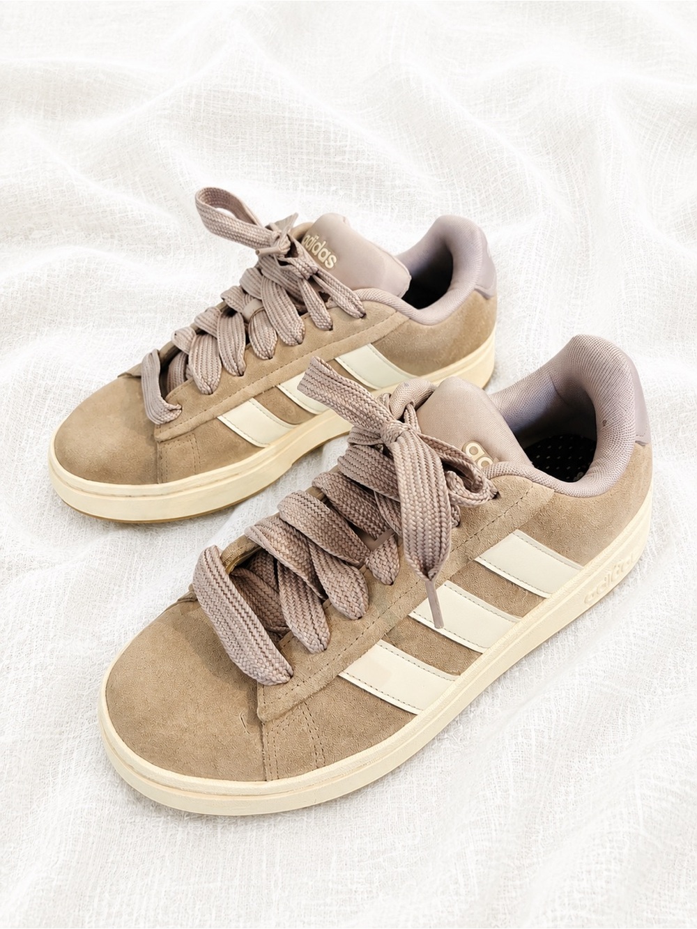 Adidas Cloudfoam Comfort Beige Suede Sneakers Men’s Size 10 Neutral Tan